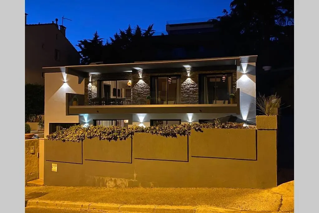 Rez De Villa De Charme-Piscine-3 Chambres 6 Pers Saint-Raphael  Apartment Saint-Raphael (Var)